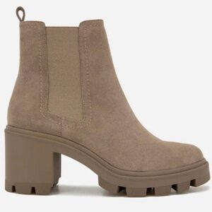 NEW Splendid booties Suede Melisa Chelsea Boot in Beige sz 6.5